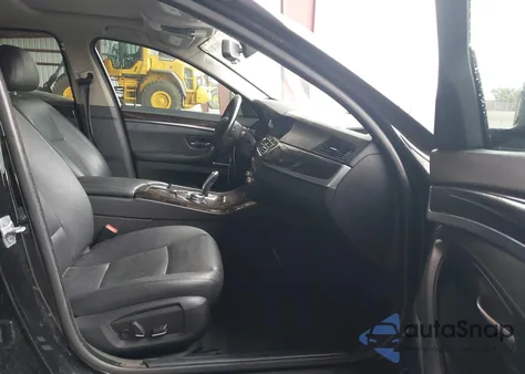 2015 BMW 528I z USA, uszkodzony, nr VIN WBA5A5C54FD513855